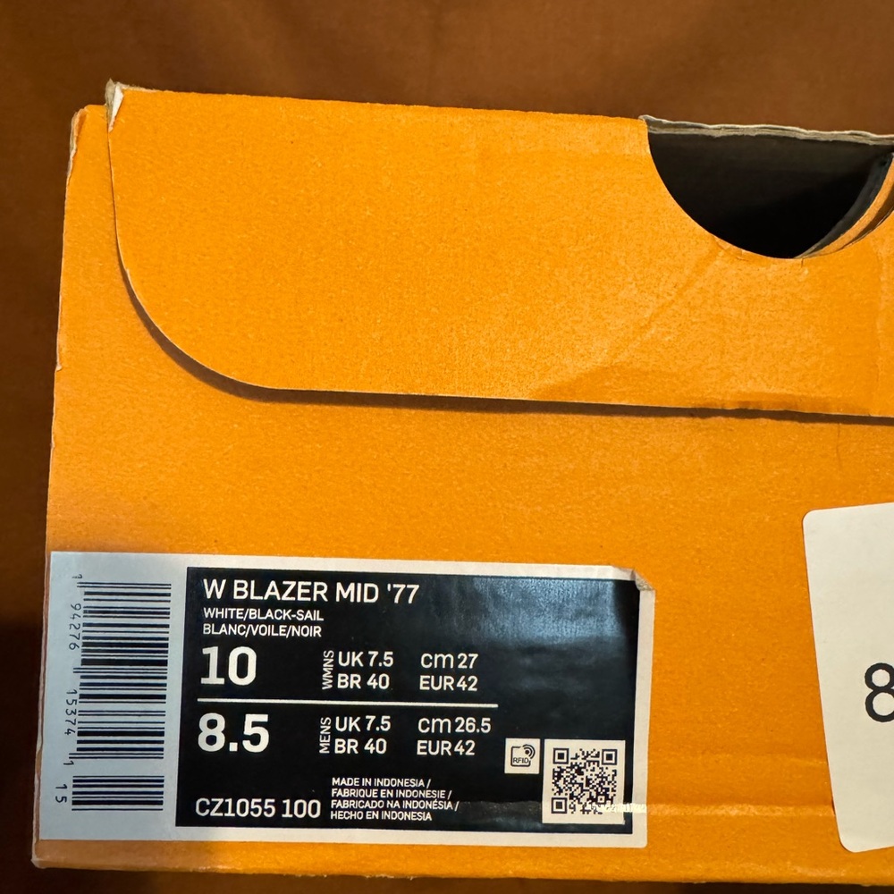 Nike Blazer Mid ‘77 NWB - Picture 5 of 5